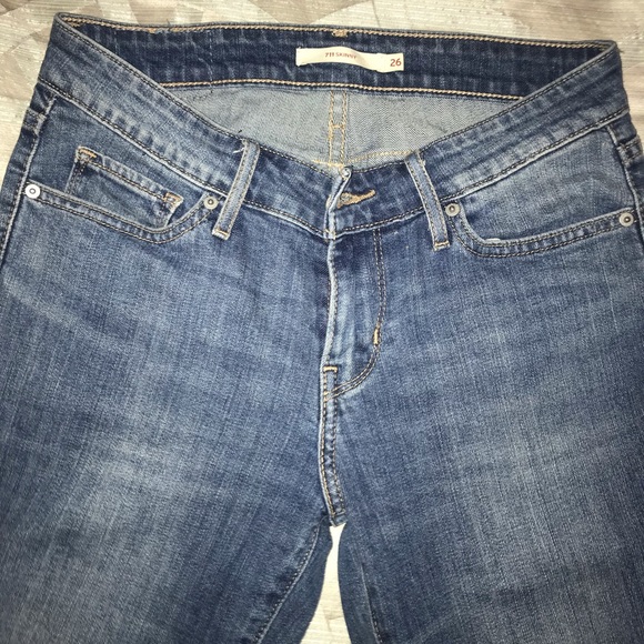 Levi’s 711 Skinny Jeans - Picture 4 of 13